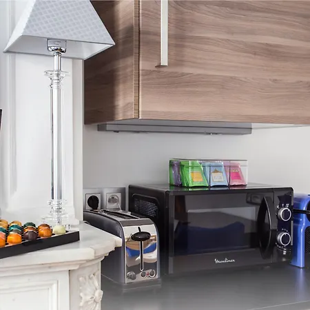 Daire Beauquartier - Champs-elysees *